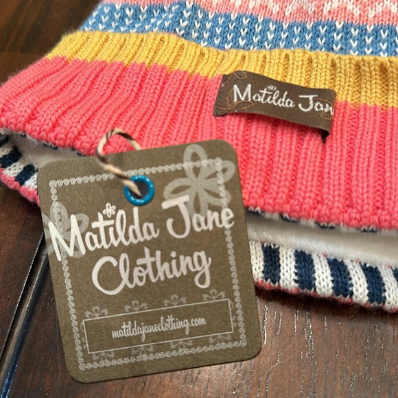 NWT Matilda Jane Girls Pom Pom Beanie - Picture 2 of 5